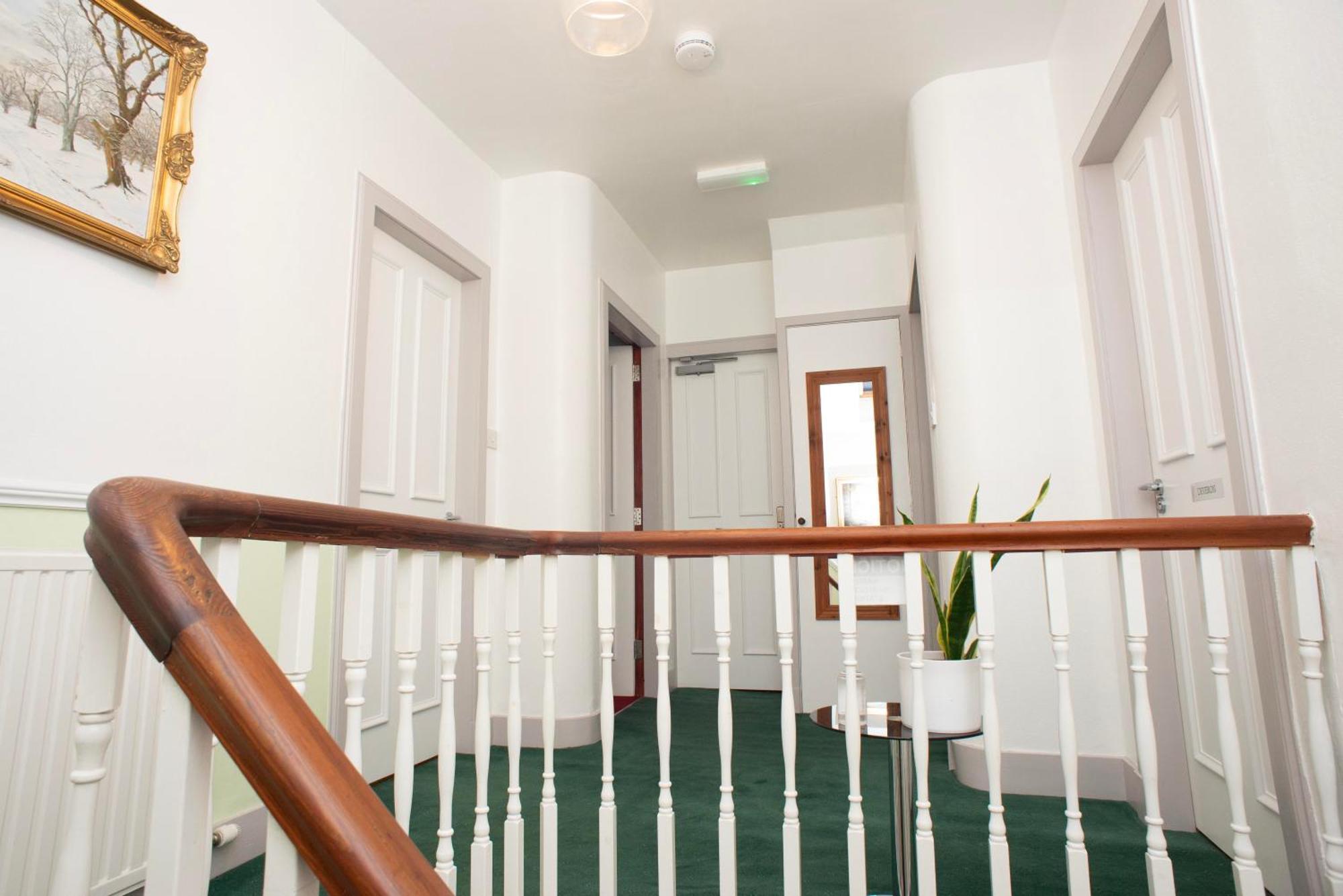 Dunvegan Bed & Breakfast Dufftown Ngoại thất bức ảnh