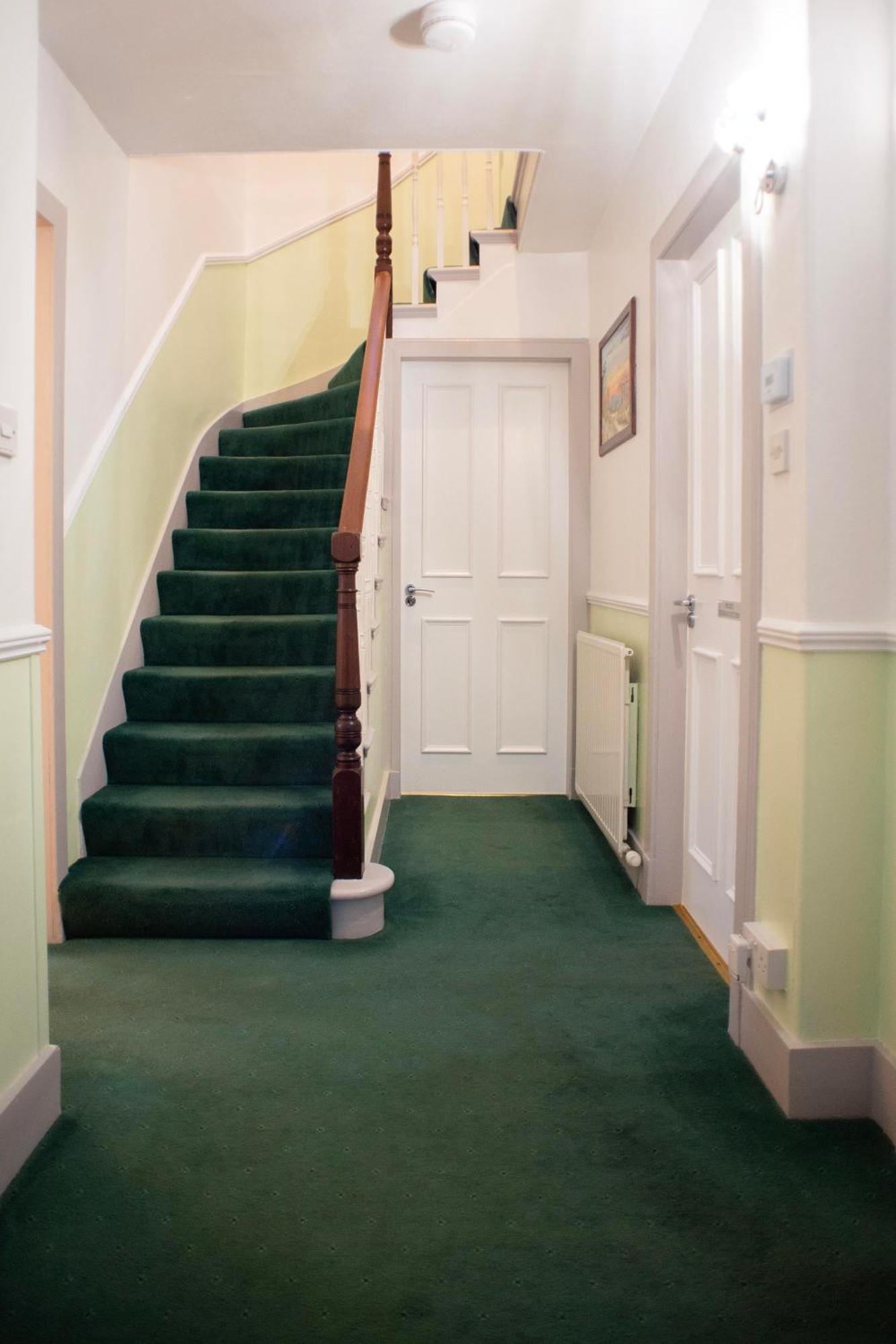 Dunvegan Bed & Breakfast Dufftown Ngoại thất bức ảnh